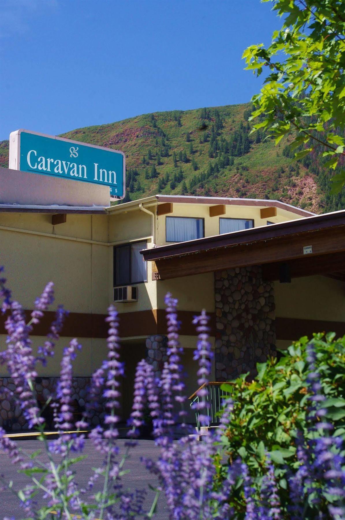 גלנווד ספרינגס Caravan Inn מראה חיצוני תמונה